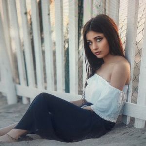 Meet your Posher, Marcia